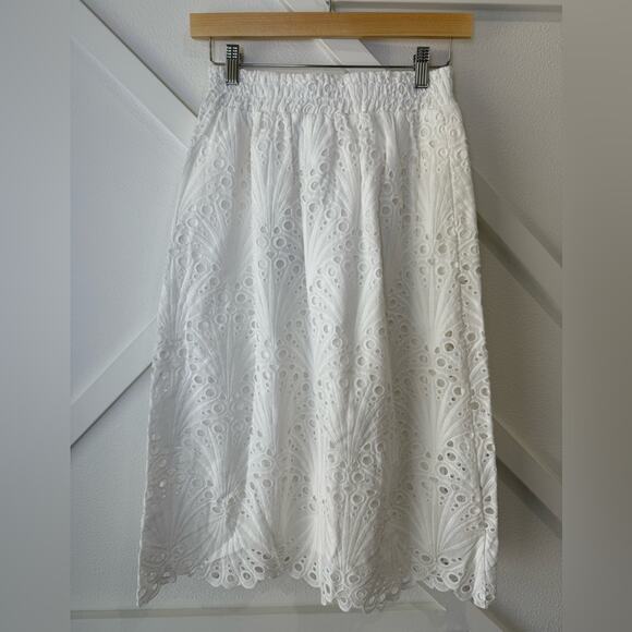 NWT Andie Swim The Mona Eyelet Scalloped Pull On Midi Skirt Coconut White
Sz XS - Picture 5 of 8